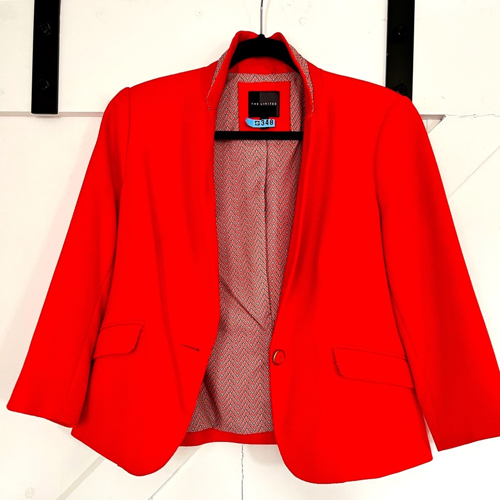 Salmon Red The Limited blazer 😍